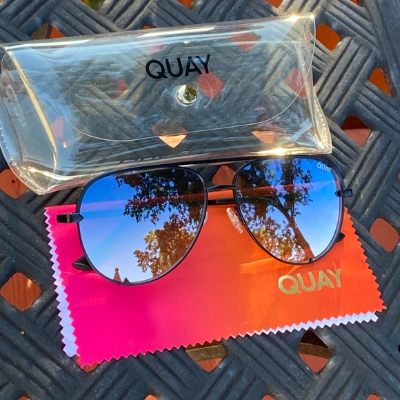 Quay Australia High Key Mini Gradient Blue-Yellow Mirror Lens Aviator Sunglasses - Picture 3 of 6